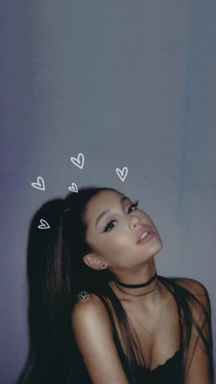 Ariana Grande 2019 Wallpapers